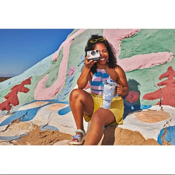 Target Exclusive Stanley 40oz Quencher Ocean Tie Dye H2.0 Tumbler - Picture 14 of 16